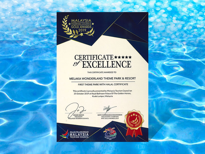 award-best-theme-park-halal award-best-theme-park-halal